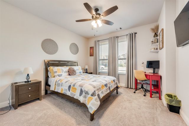 1013 Firecracker Drive, Justin, TX 76247