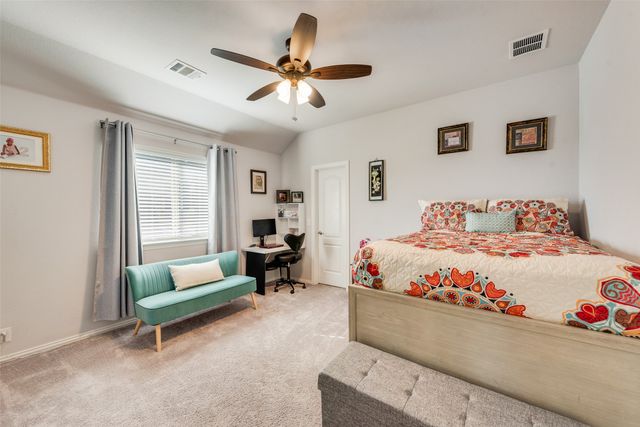 1013 Firecracker Drive, Justin, TX 76247