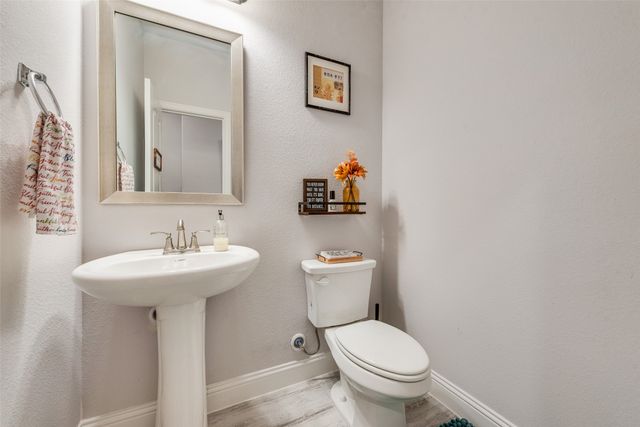 1013 Firecracker Drive, Justin, TX 76247