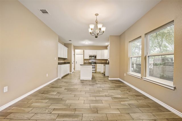 1101 Baird Street, Cleburne, TX 76033