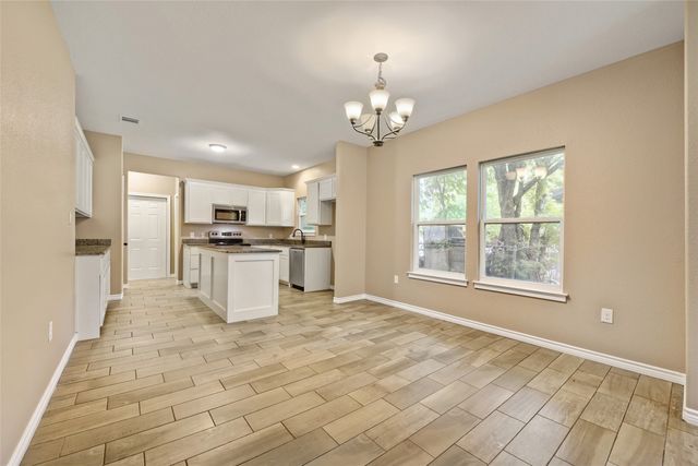 1101 Baird Street, Cleburne, TX 76033