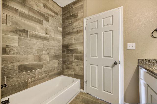 1101 Baird Street, Cleburne, TX 76033