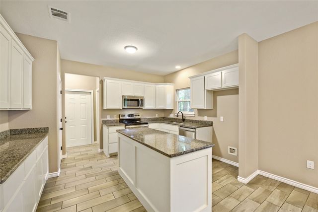 1101 Baird Street, Cleburne, TX 76033