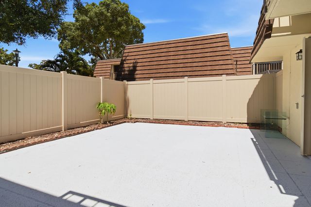 7224 72ND Way, West Palm Beach, FL 33407