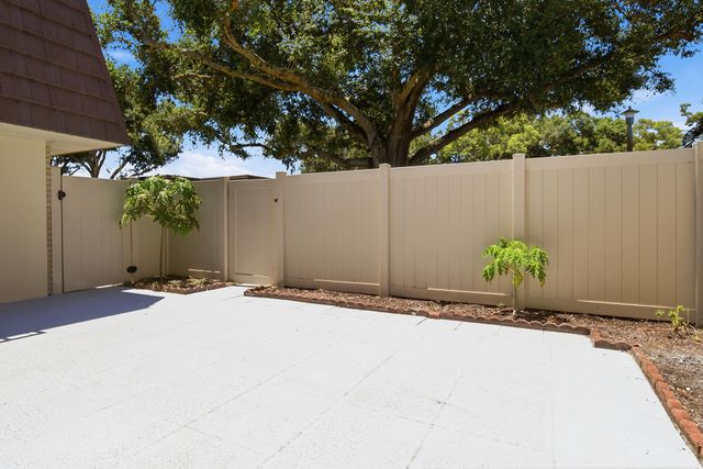 7224 72ND Way, West Palm Beach, FL 33407