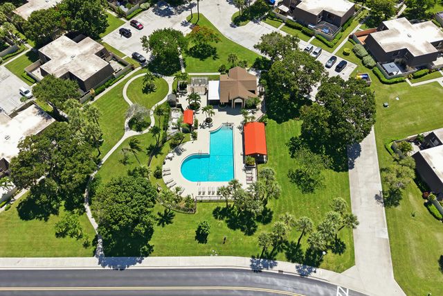 7224 72ND Way, West Palm Beach, FL 33407