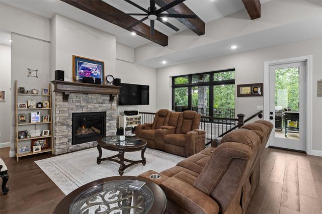 40 Stonehaven Drive, Bella Vista, AR 72715