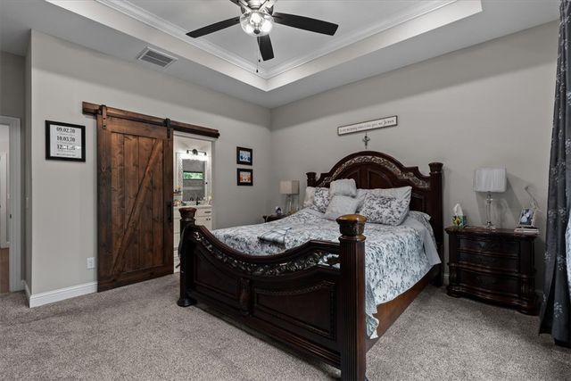 40 Stonehaven Drive, Bella Vista, AR 72715