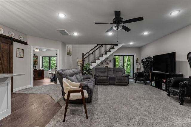 40 Stonehaven Drive, Bella Vista, AR 72715