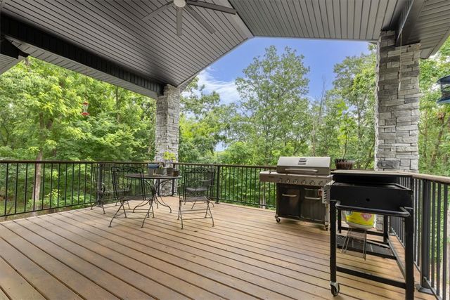 40 Stonehaven Drive, Bella Vista, AR 72715