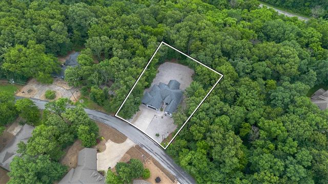 40 Stonehaven Drive, Bella Vista, AR 72715