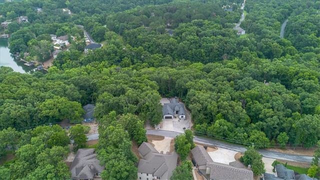 40 Stonehaven Drive, Bella Vista, AR 72715