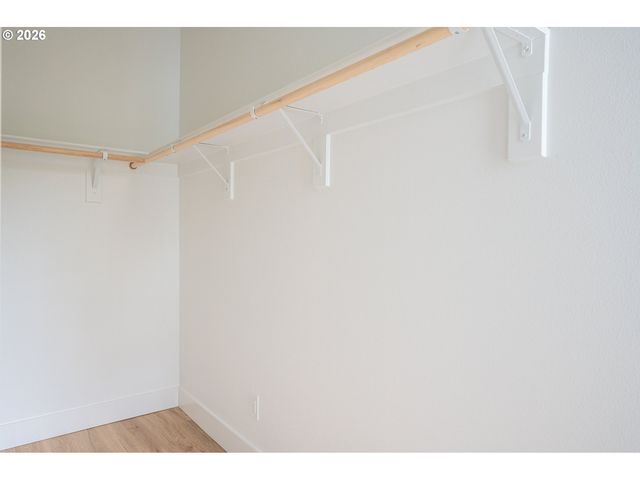 236 Ne Sacramento St, Portland, OR 97212