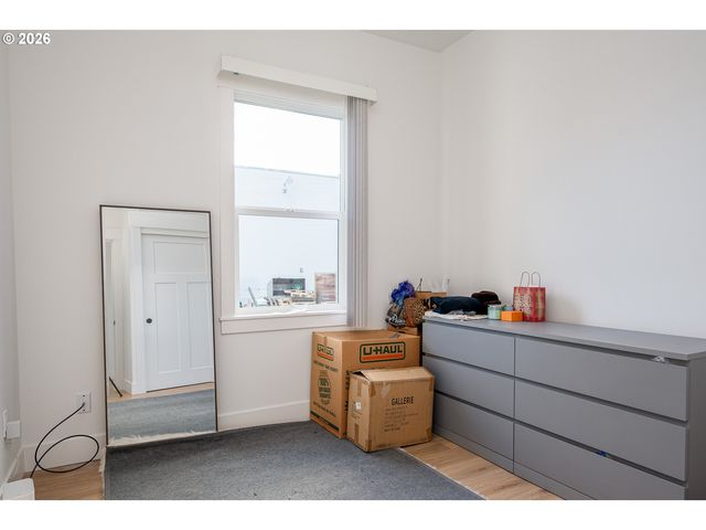 236 Ne Sacramento St, Portland, OR 97212