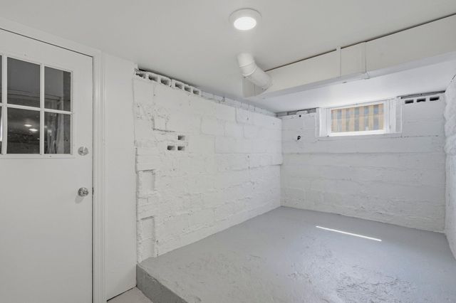 4933 MINNESOTA AVE NE, Washington, DC 20019