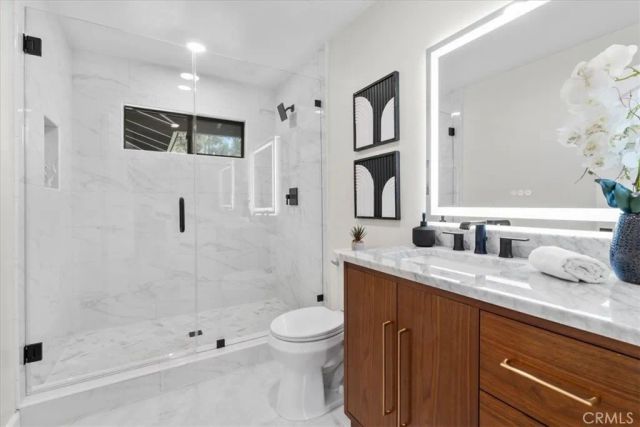 2000 Redondo, Fullerton, CA 92835