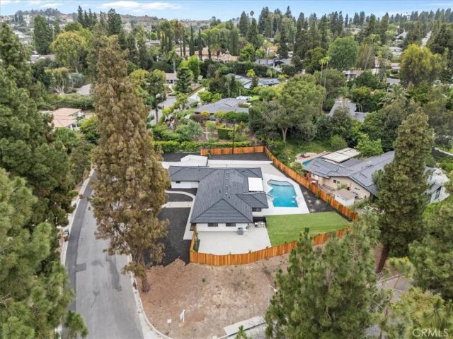 2000 Redondo, Fullerton, CA 92835