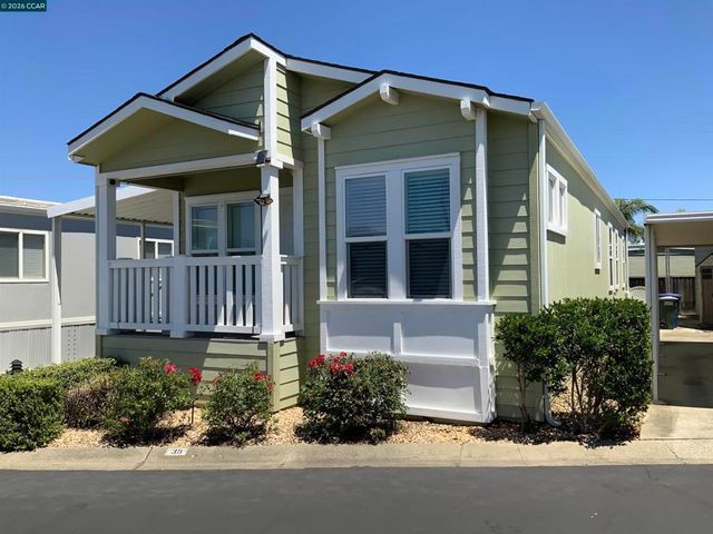 35 Cayuga St., Oakley, CA 94561