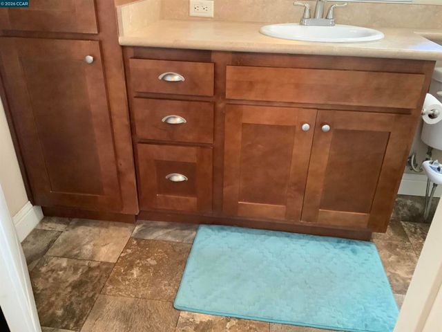 35 Cayuga St., Oakley, CA 94561