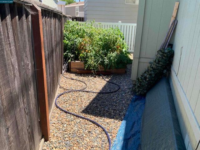 35 Cayuga St., Oakley, CA 94561