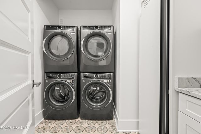 317 S Lumina Avenue, Wrightsville Beach, NC 28480