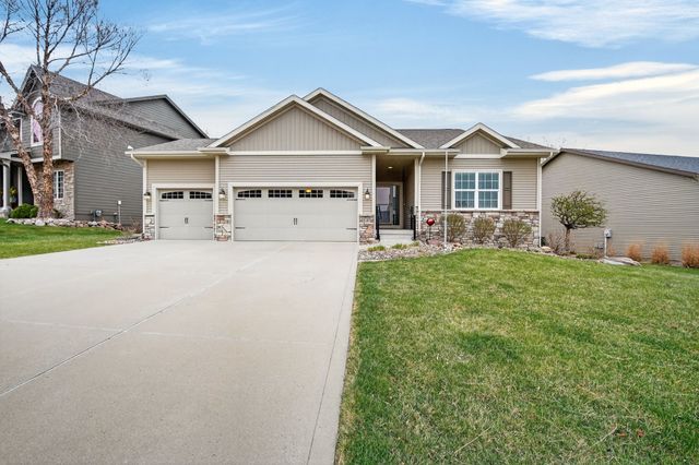 4207 159th Street, Urbandale, IA 50323