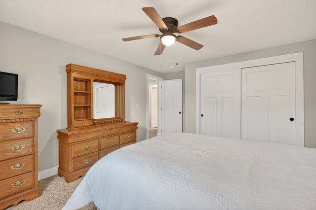 4207 159th Street, Urbandale, IA 50323