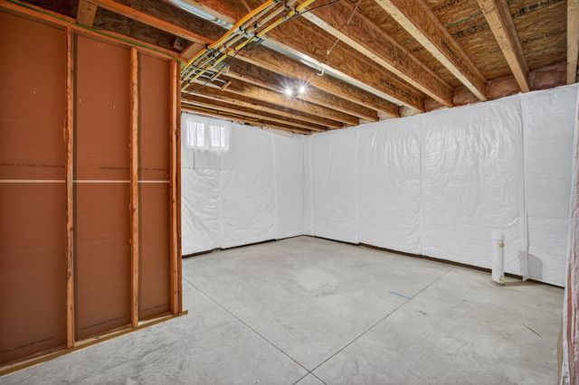 4207 159th Street, Urbandale, IA 50323