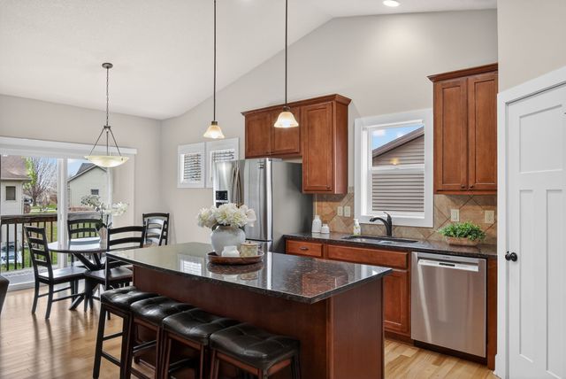 4207 159th Street, Urbandale, IA 50323