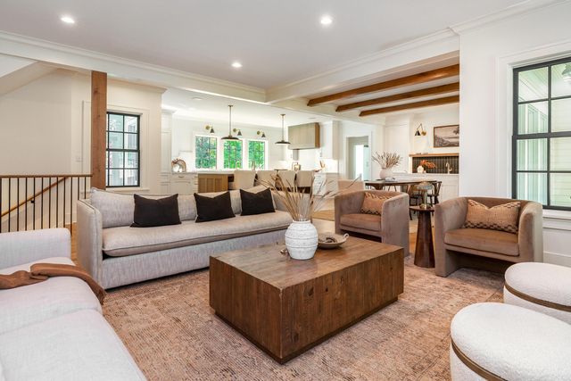 1565 Berkshire Road, Columbus, OH 43221