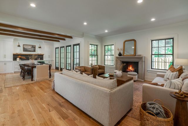 1565 Berkshire Road, Columbus, OH 43221