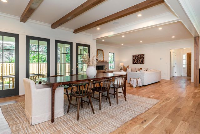 1565 Berkshire Road, Columbus, OH 43221