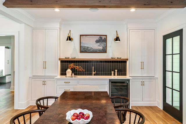 1565 Berkshire Road, Columbus, OH 43221