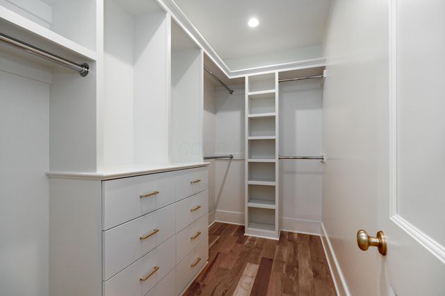 1565 Berkshire Road, Columbus, OH 43221