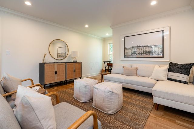 1565 Berkshire Road, Columbus, OH 43221