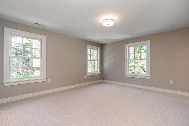 1565 Berkshire Road, Columbus, OH 43221