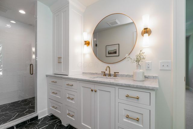 1565 Berkshire Road, Columbus, OH 43221