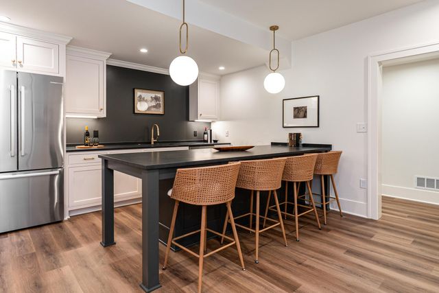 1565 Berkshire Road, Columbus, OH 43221