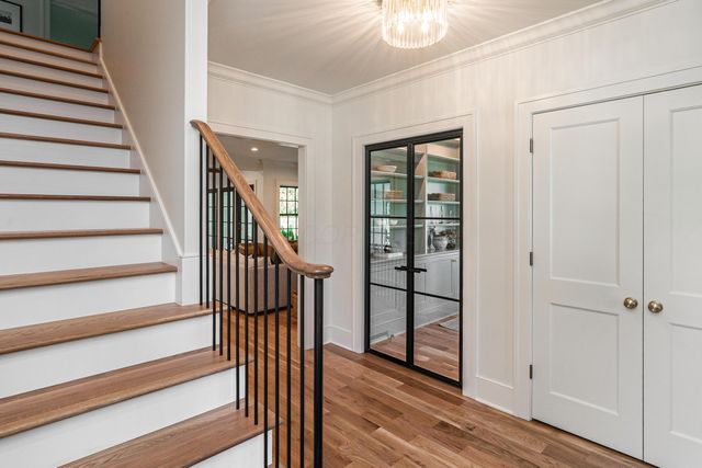 1565 Berkshire Road, Columbus, OH 43221