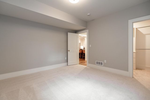 1565 Berkshire Road, Columbus, OH 43221