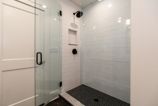 1565 Berkshire Road, Columbus, OH 43221