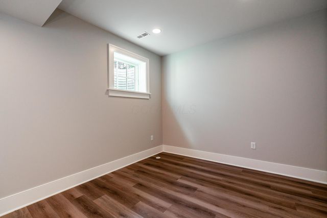 1565 Berkshire Road, Columbus, OH 43221