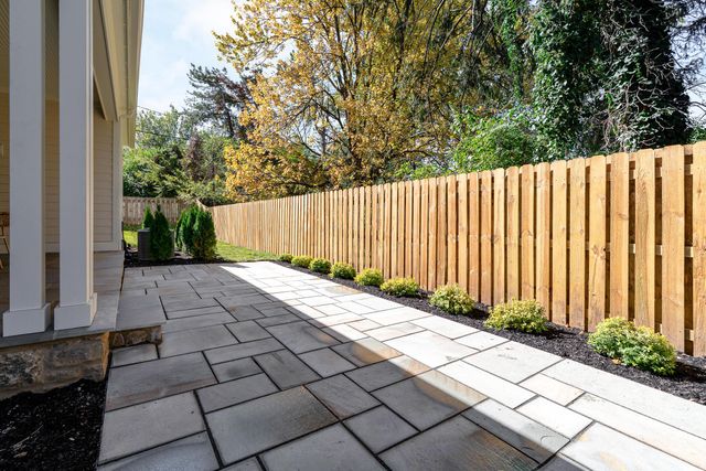 1565 Berkshire Road, Columbus, OH 43221