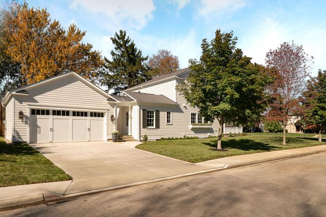 1565 Berkshire Road, Columbus, OH 43221