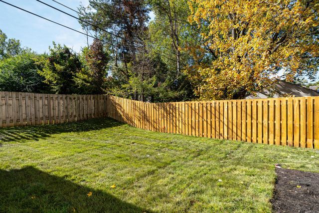 1565 Berkshire Road, Columbus, OH 43221