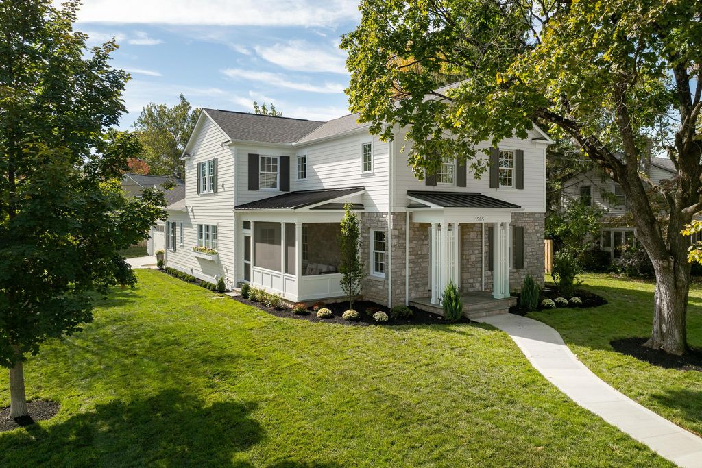 1565 Berkshire Road, Columbus, OH 43221