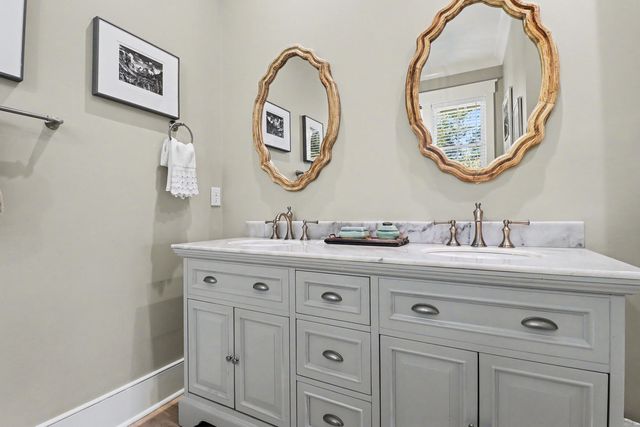 374 Commonwealth Road, Mount Pleasant, SC 29466