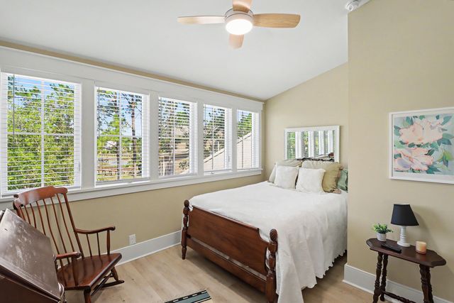 374 Commonwealth Road, Mount Pleasant, SC 29466