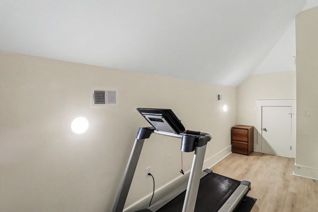 374 Commonwealth Road, Mount Pleasant, SC 29466