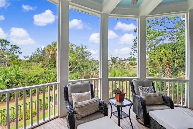 374 Commonwealth Road, Mount Pleasant, SC 29466